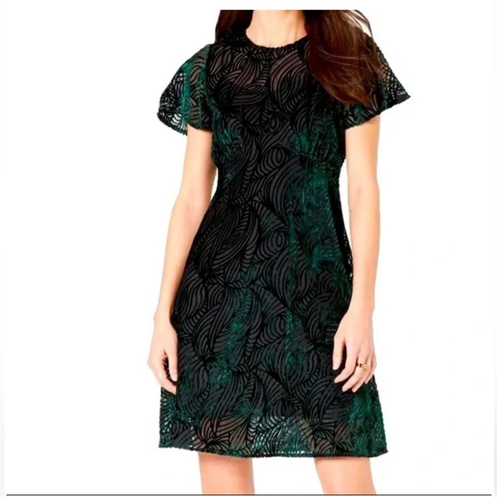 Michael Michael Kors -Velvet Textured Short Sleeve Fit & Flare